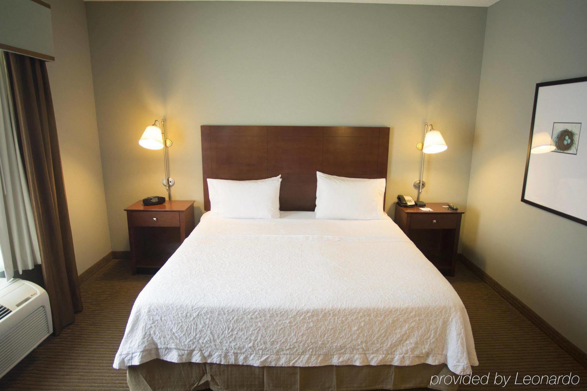 Hampton Inn Warsaw Zewnętrze zdjęcie