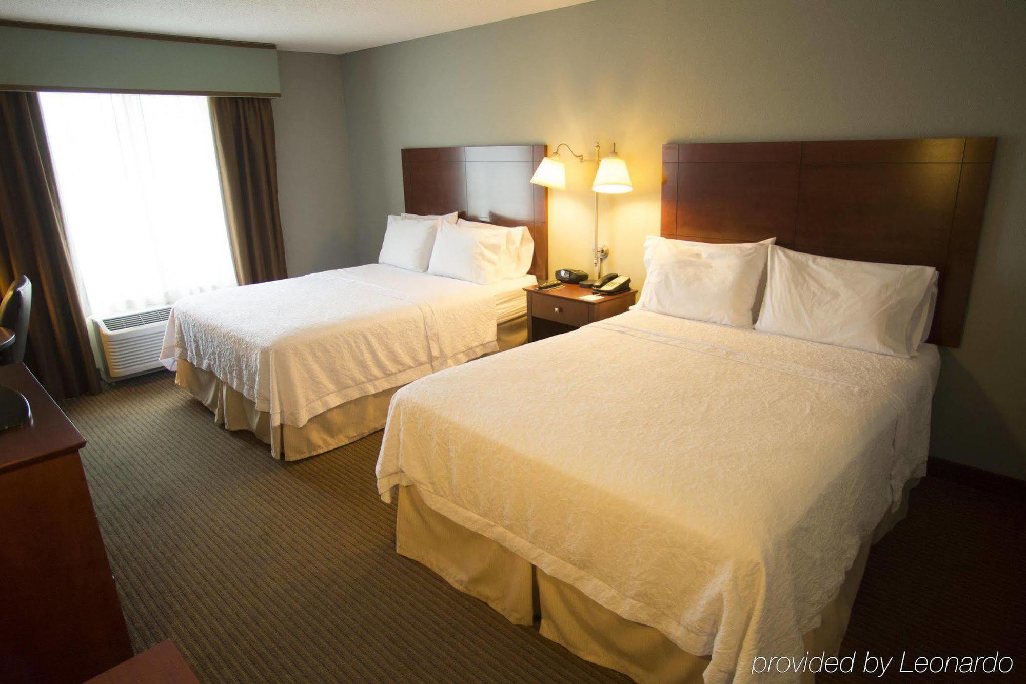 Hampton Inn Warsaw Zewnętrze zdjęcie