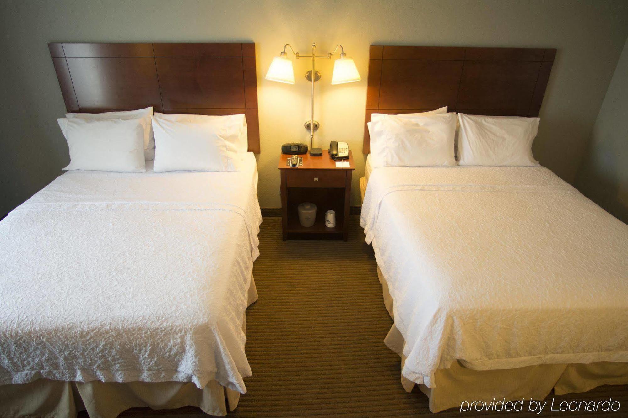 Hampton Inn Warsaw Zewnętrze zdjęcie